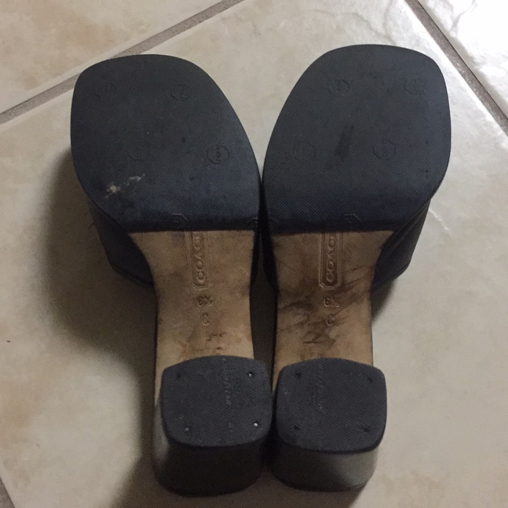 Coach shoes - Picture 3 of 5